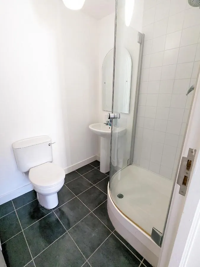 Best Location In Belfast! Free Parking 0*, Belfast